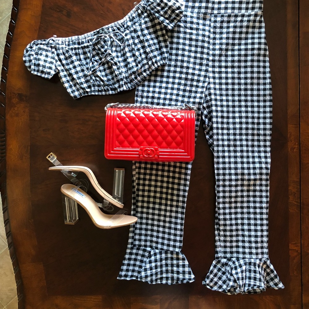 Gingham Two piece Crop Set!
